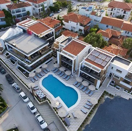 Agnes Deluxe Pefkochori