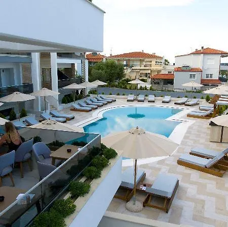 Agnes Deluxe 3* Пефкохори