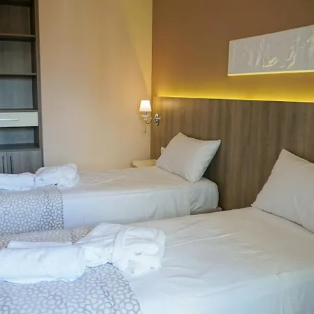 Hotel Agnes Deluxe 3*