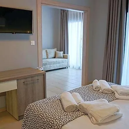Agnes Deluxe Hotel Pefkochori