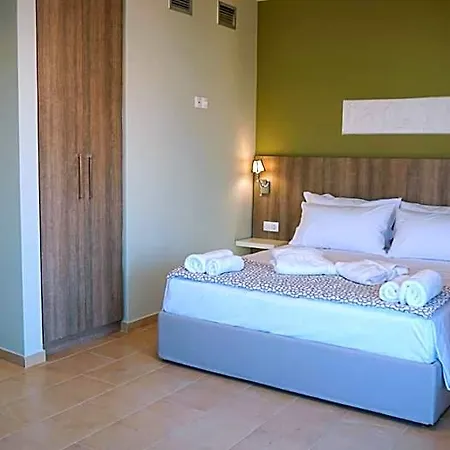 Agnes Deluxe Hotel Pefkochori