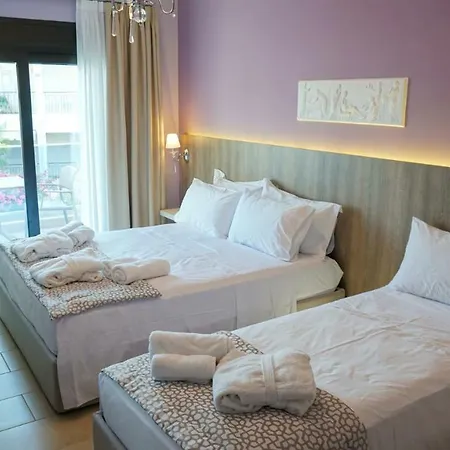 Agnes Deluxe Hotel